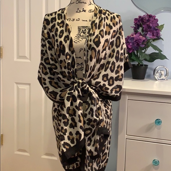 Kimono - Picture 11 of 11